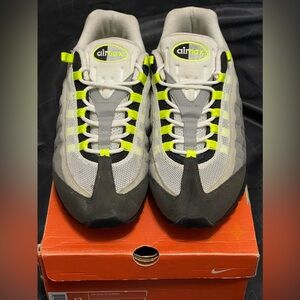 Air Max ‘95 OG - Grey and Neon Green